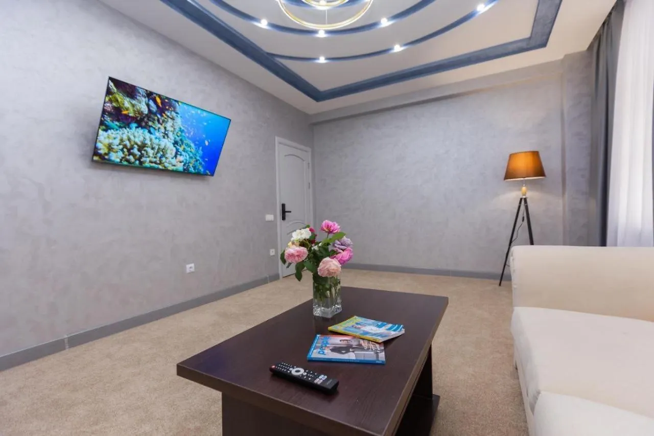 Amelia Hotel Kuramys